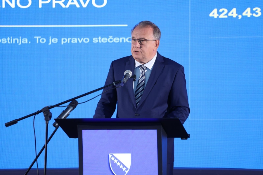 Premijer Nik&scaron;ić izložio postignuća mandata: Minimalna plata porasla na 1.027 KM, a budžet povećan