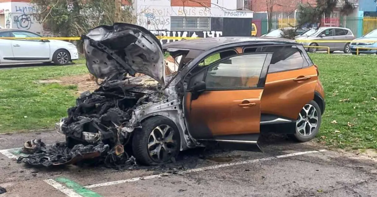 Automobil koji je zapaljen pripadao supruzi zamjenika gradonačelnika