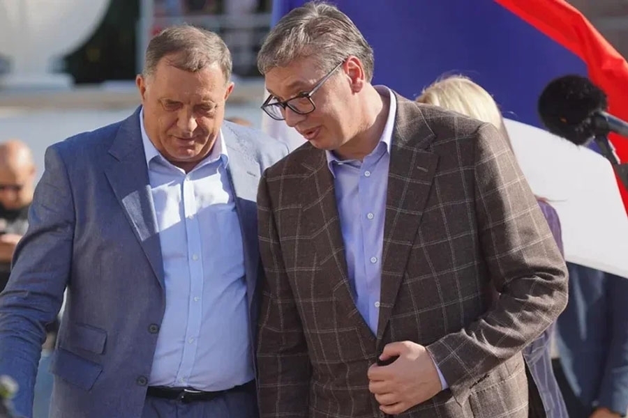 POLITOLOG DAVOR GJENERO O 