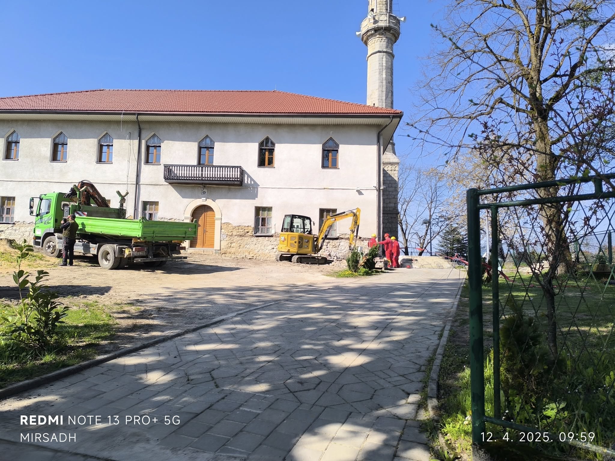 Budimo dio ovog hajirli projekta &ndash;  druga faza obnove Gradske džamije Cazin,