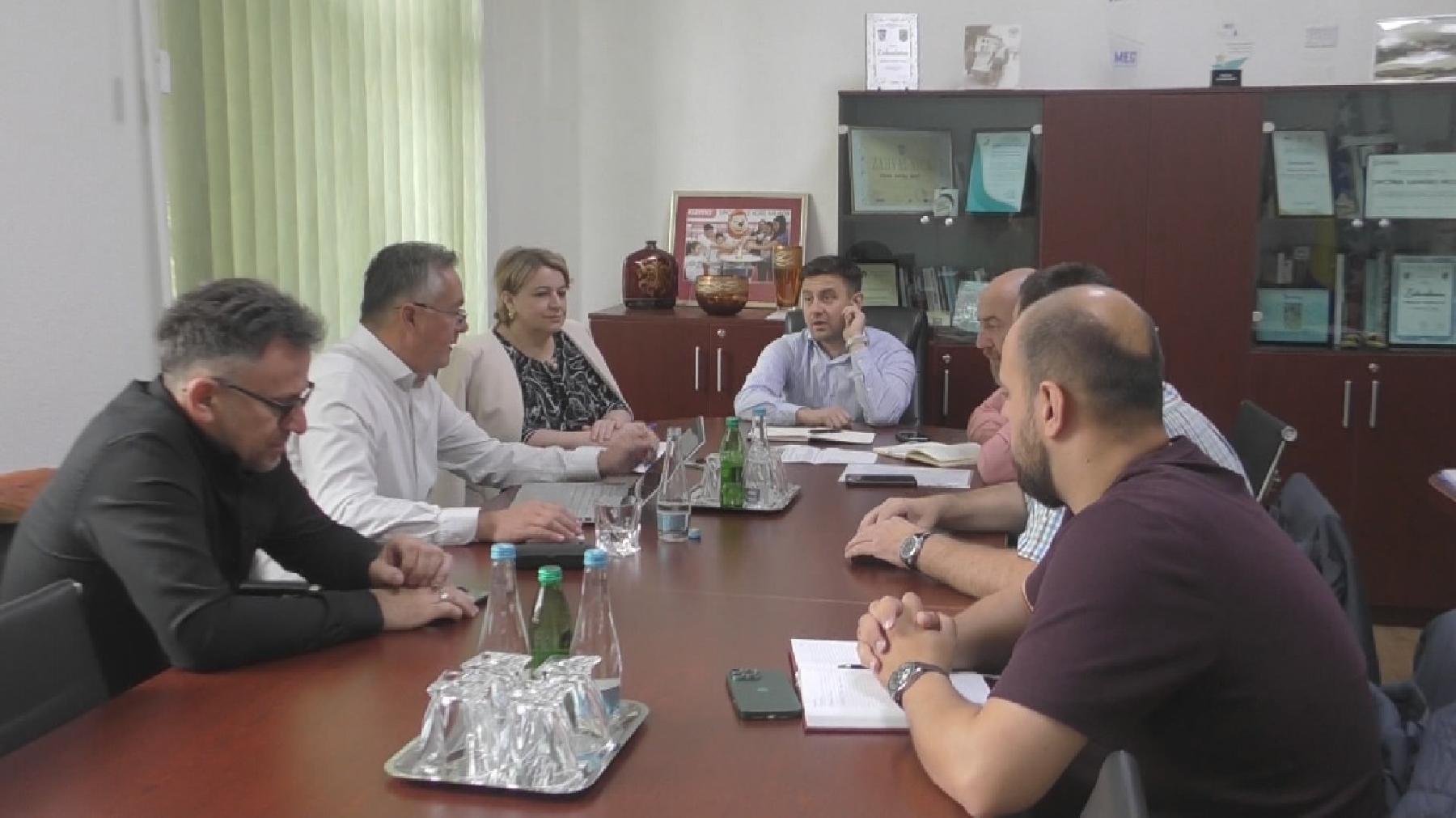 Pripreme za Forum dijaspore u Sanskom Mostu: Dogovorene obaveze i ciljevi saradnje sa privrednicima