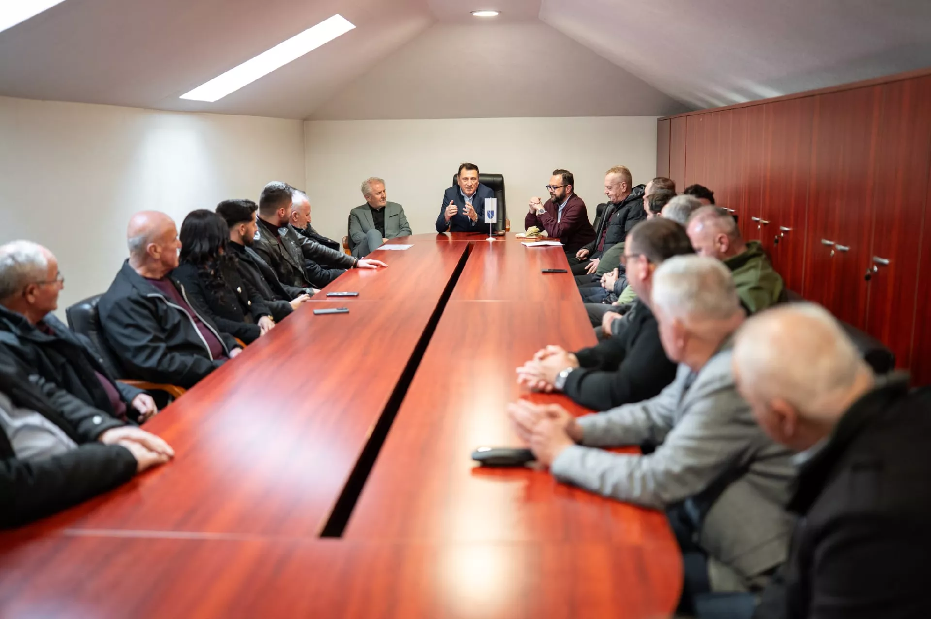 
                                    Livno: Lendo razgovarao s bo&scaron;njačkim predstavnicima vlasti, institucija i udruženja                                