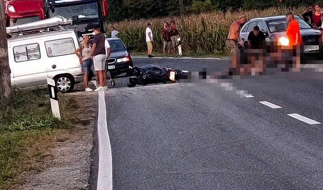 Te&scaron;ka saobraćajna nesreća u Bosanskoj Krupi: 24-godi&scaron;nji motociklista te&scaron;ko povrijeđen u sudaru s automobilom