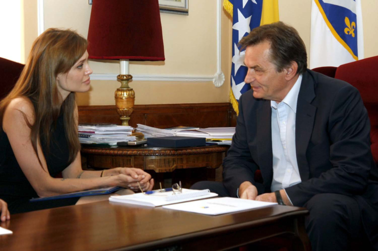 4b0da384088349ff96379077a23b3795-Angelina_Silajdzic1-210810-768x511.jpg
