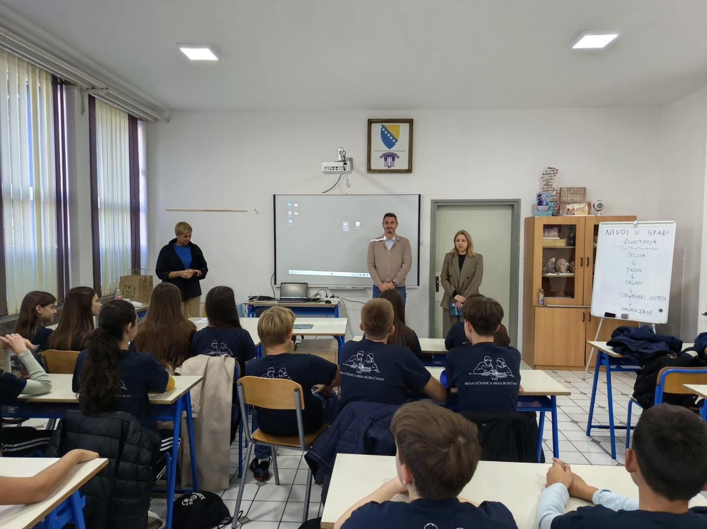 Počele edukativne radionice kampanje „Račun traži – Kanton osnaži“ u Bihaću za učenike osmih razreda