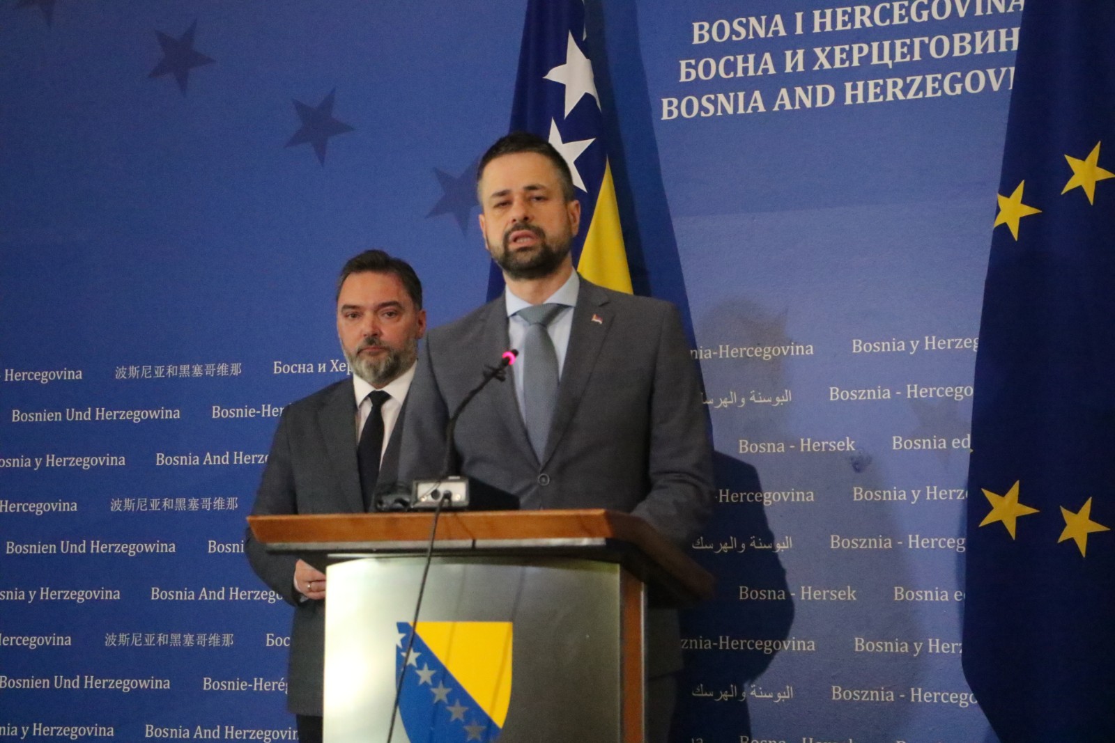 Ko&scaron;arac i Amidžić kritikovali Fortu: On na ekskurziji, a prijevoznici u problemu, prije ću na sjednici sresti Vukanovića
