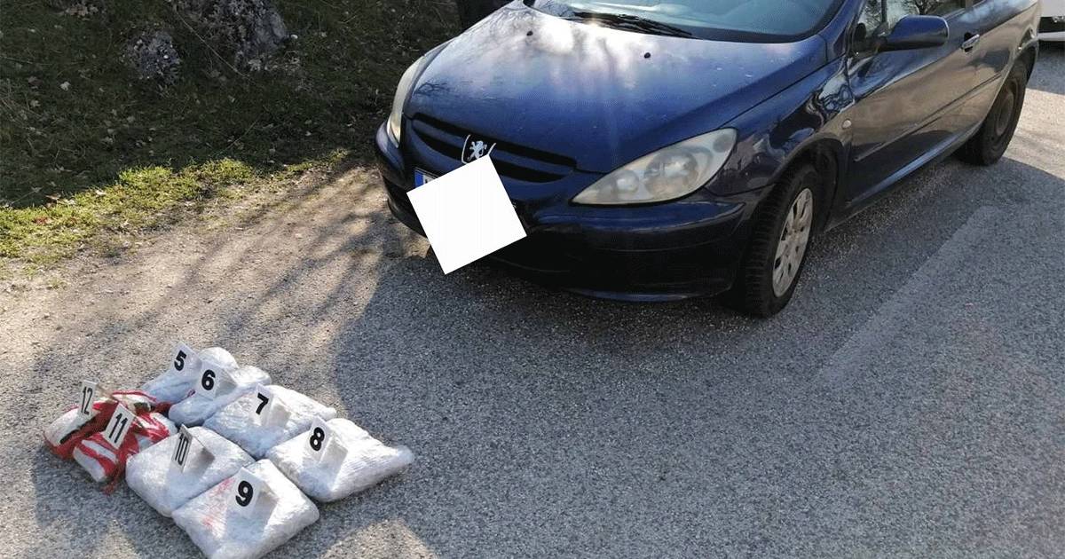 Tri osobe uhapšene u akciji "Fabia" u Bileći, zaplijenjeno 7,46 kilograma marihuane