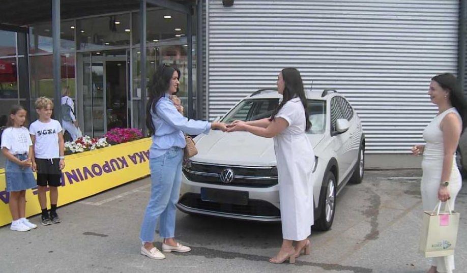 Cazinjanka Azra Ikanović osvojila novi Volkswagen Taigo na svečanoj dodjeli nagrada