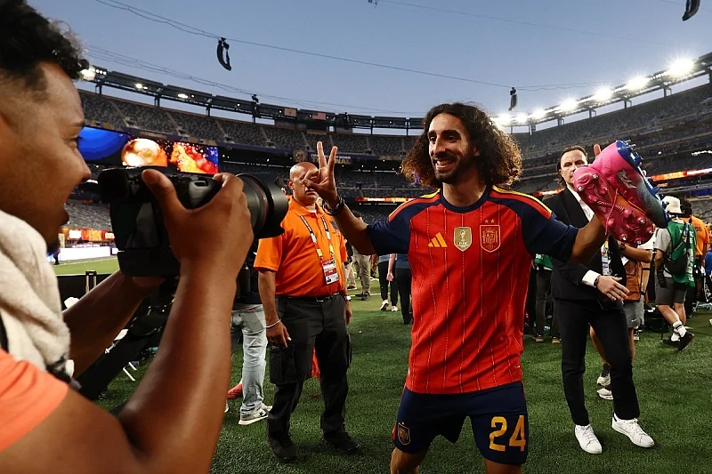 Marc Cucurella promijenio frizuru i potpisao &scaron;estogodi&scaron;nji ugovor s Real Madridom nakon Svjetskog prvenstva