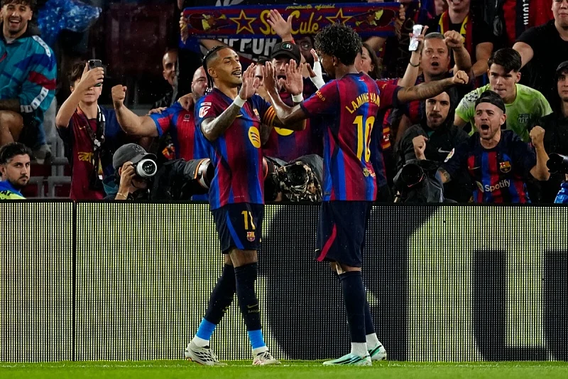 Barcelona savladala Racing Santander rezultatom 7:2 uz hat-trick Raphinhe na Camp Nouu