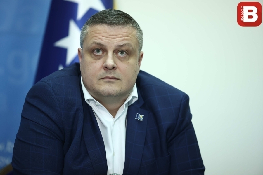 Ured Vlade FBiH: Vlada nije razriješila dopremijera i ministra Vojina Mijatovića, donijela proceduralne mjere