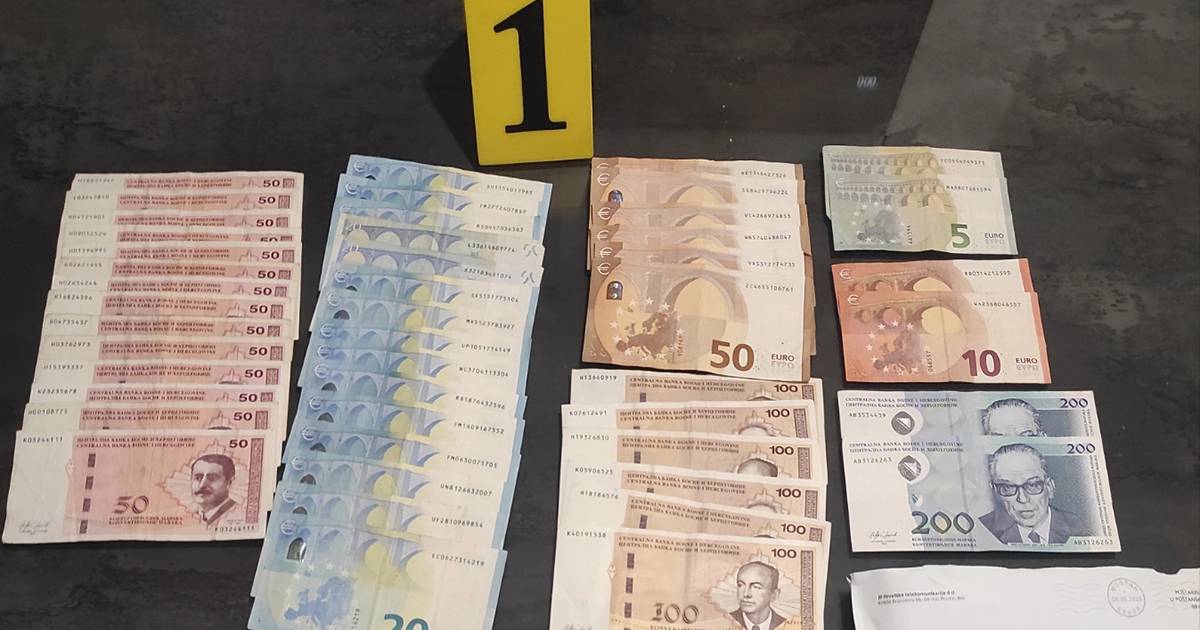 Uhap&scaron;eni Milo&scaron; Radonjić, Zoran Todorović i Zoran Ilić zbog sumnje na primanje mita u akciji "Kandidat" u Doboju