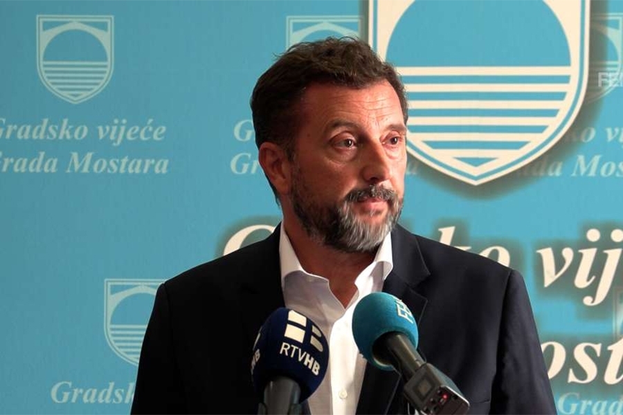 GRADONAČELNIK MOSTARA UZBURKAO JAVNOST: „To što radi Klub Bošnjaka je ucjena, bespredmetna i pomalo bezobrazna...“
