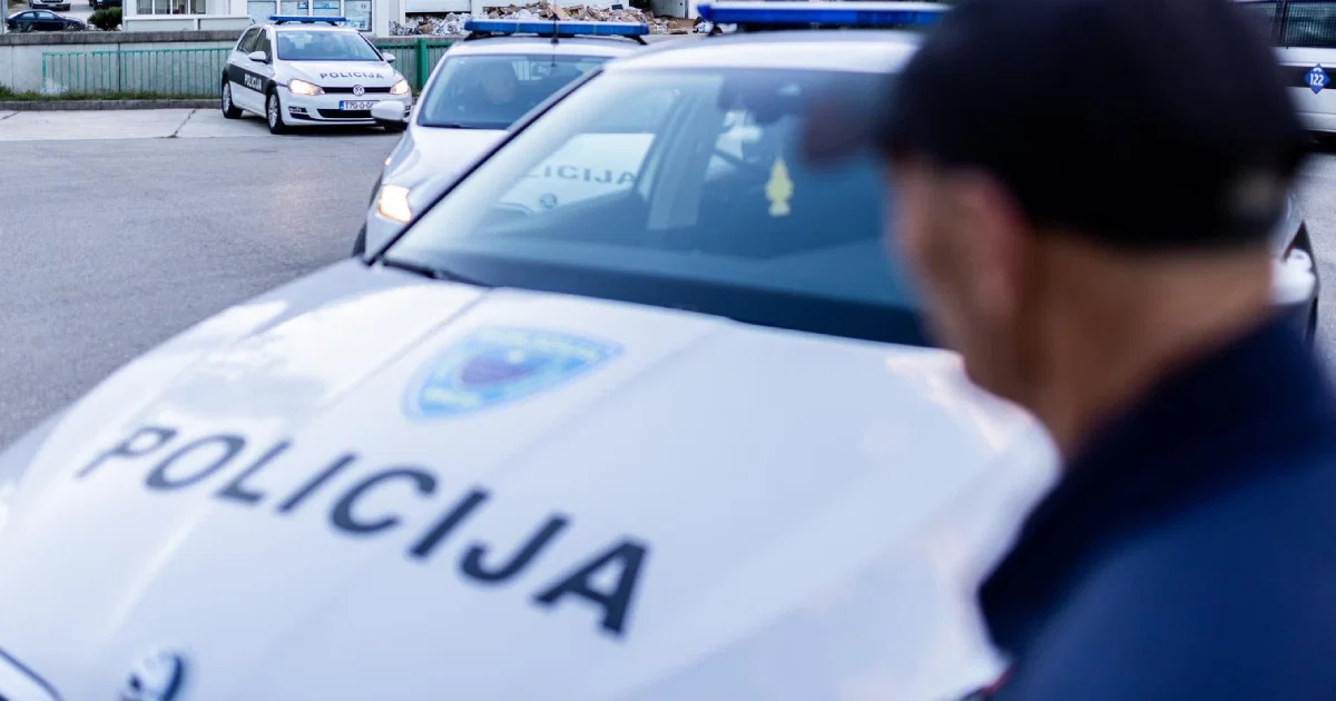 MUP HNK: B.T. iz Mostara uhap&scaron;en nakon &scaron;to je kroz prozor golfa odbacio 13 paketića marihuane