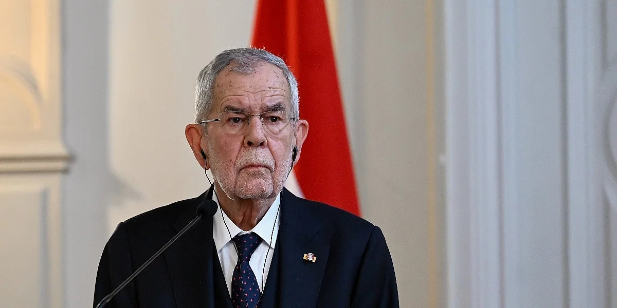 Ambasada Rusije u Austriji o&scaron;tro reagovala na izjavu predsjednika Austrije Van der Bellena da je Rusija "patuljak koji se pona&scaron;a kao div