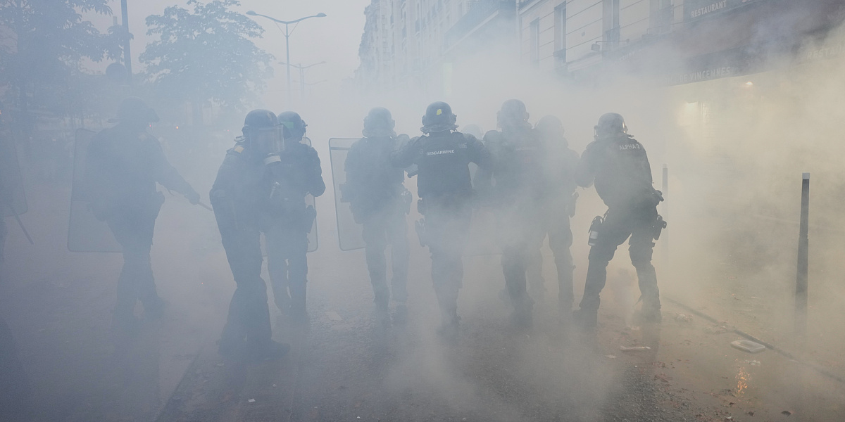 Francuska za treći vikend protesta rasporedila 70.000 policajaca i žandarma