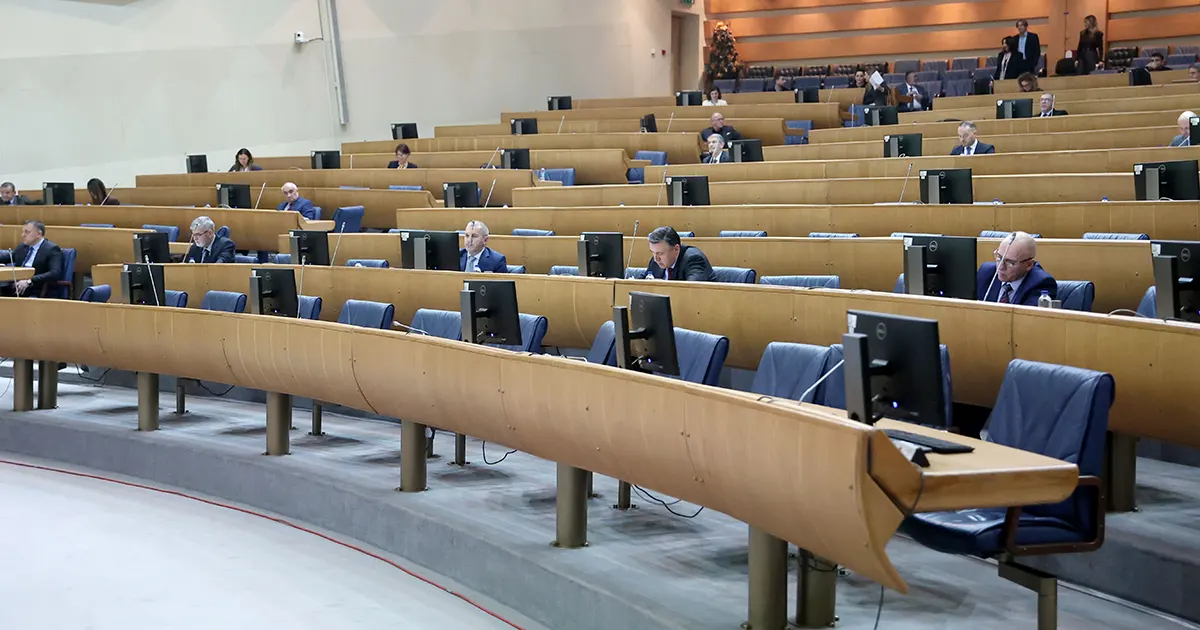 Četrnaest poslanika Parlamenta BiH traži preispitivanje i suspenziju sporazuma Srbije i RS-a