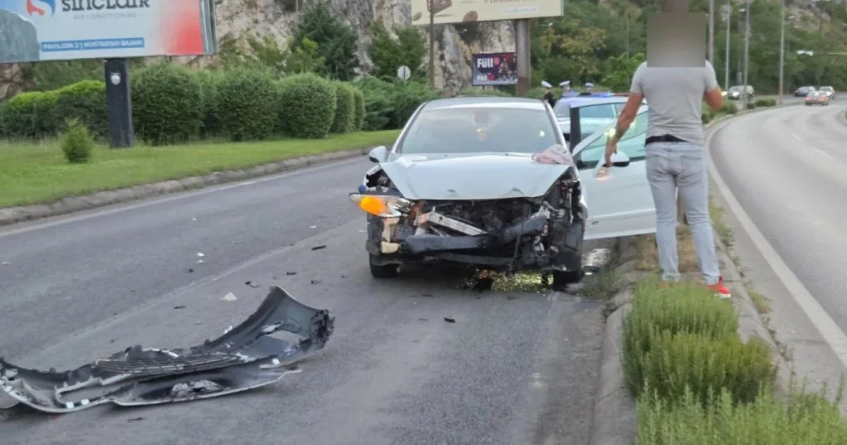 Teška saobraćajna nesreća u Donjoj Mahali, povrijeđene dvije osobe, među njima dijete