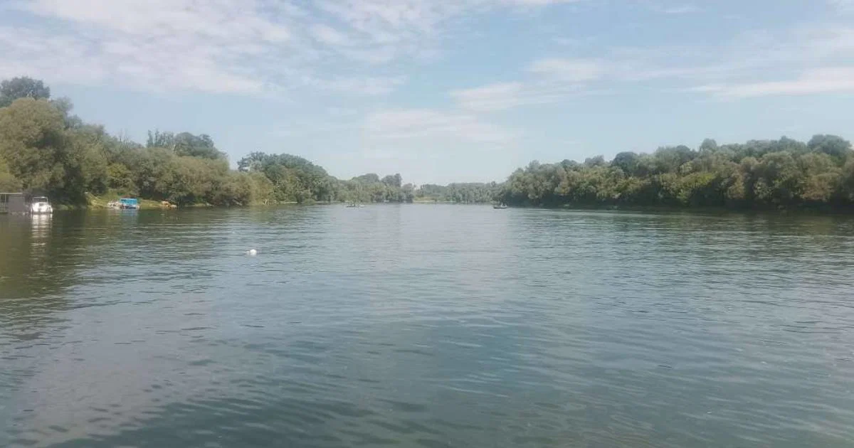 Mu&scaron;karac se utopio u rijeci Savi kod Ora&scaron;ja, potraga jo&scaron; uvijek traje