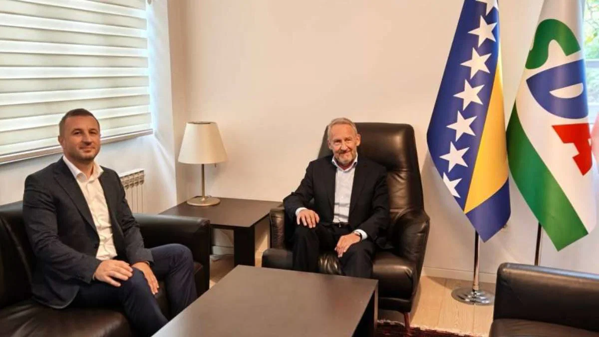 Izetbegović i Efendić za istim stolom nakon izbora: Razgovarali o formiranju vlasti