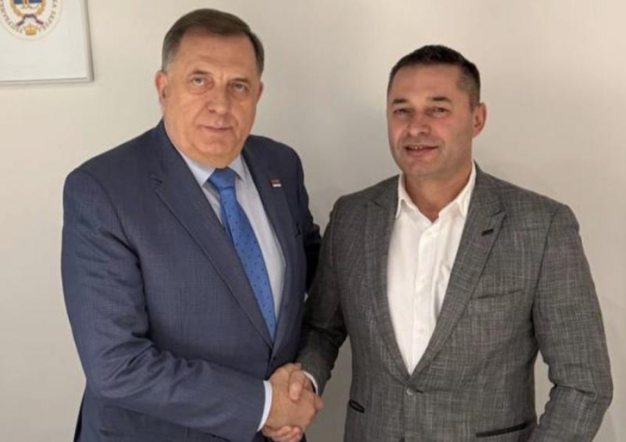 Aco Stani&scaron;ić najavio donaciju od 6000 koka za 400 porodica u Palama, lokalni SDS to ocijenio političkom manipulacijom