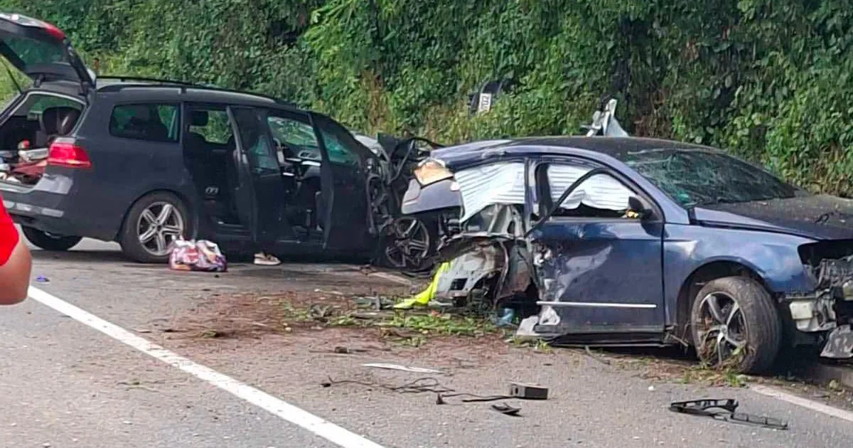 Te&scaron;ka saobraćajna nesreća kod Zvornika: Četiri osobe povrijeđene, dvije te&scaron;ko