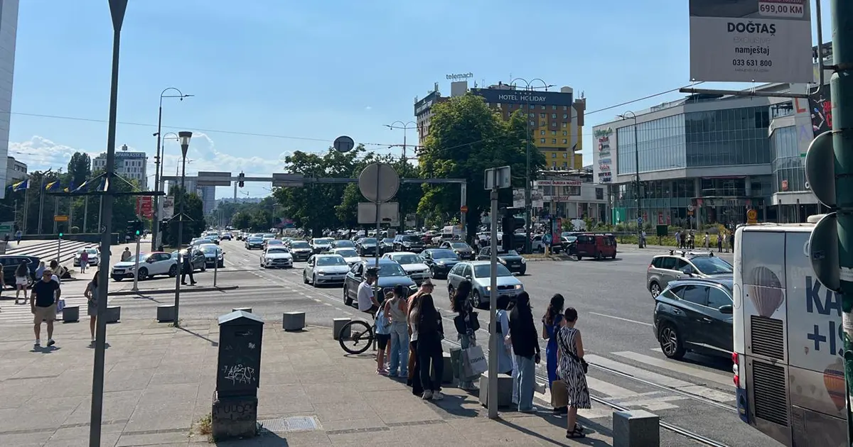 Kolone vozila su sve do Marijin Dvora