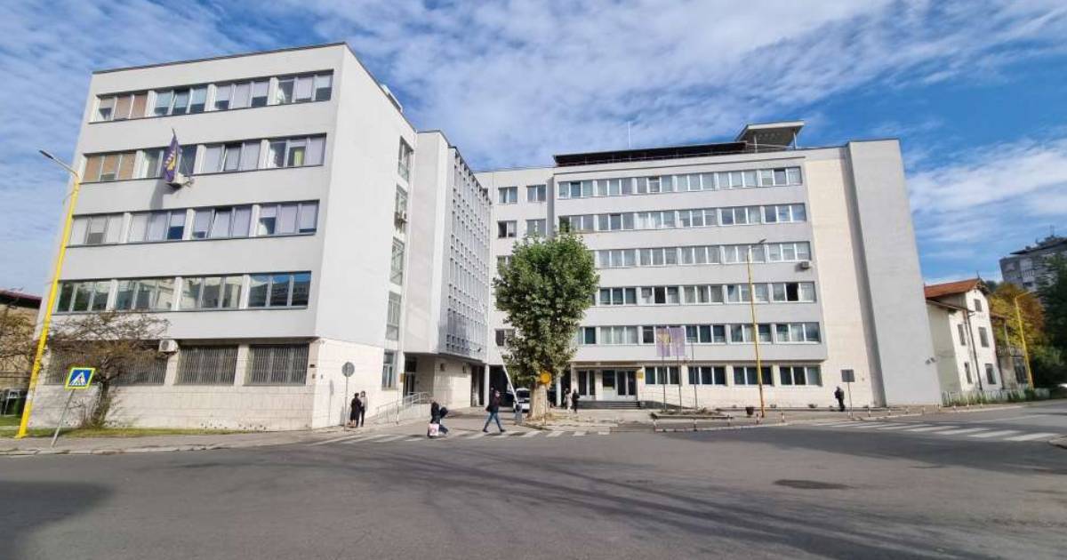 Određen mu pritvor: Hidajet ucjenjivao i prijetio u poku&scaron;aju iznude 15.000 KM. Razbio i četiri vozila