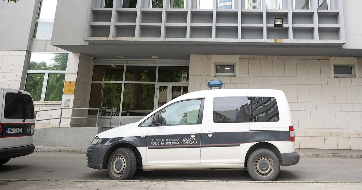 Kantonalni sud u Tuzli prvostepeno osudio Ifetu Karić (64) na 10 godina, pritvor ukinut