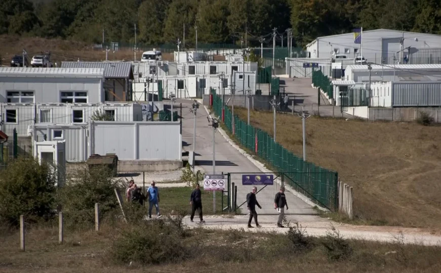 Vi&scaron;e od 500 migranata boravi u USK, zapadna migrantska ruta kroz Krajinu ostaje aktivna