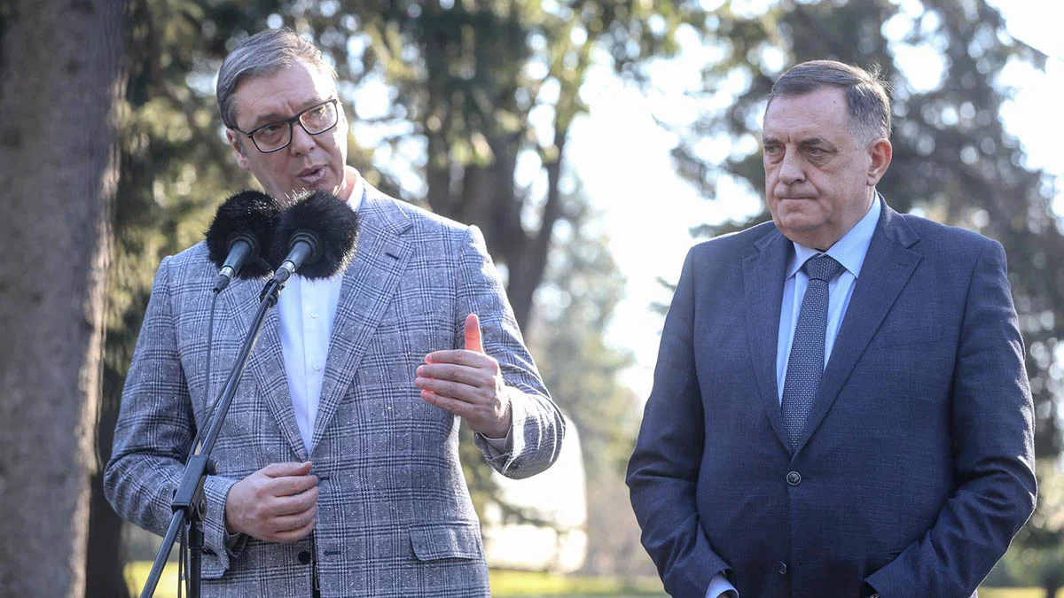 &ldquo;Ako Vučić izgubi, bit će objavljeni dokumenti o Dodiku koje čuva&rdquo;