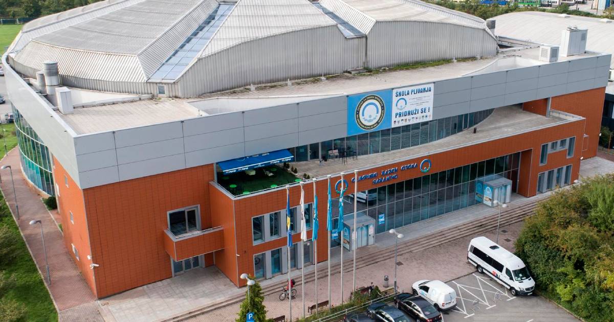 Olimpijski bazen Otoka nakon incidenta: Parametri vode u normi, istraga u toku Olimpijski bazen Otoka nakon incidenta: Parametri vode u normi, istraga u toku