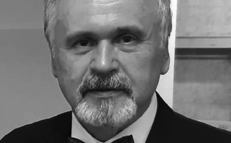 Preminuo Ramiz Brkić, istaknuti izvođač sevdalinke iz Bihaća Preminuo Ramiz Brkić, istaknuti izvođač sevdalinke iz Bihaća