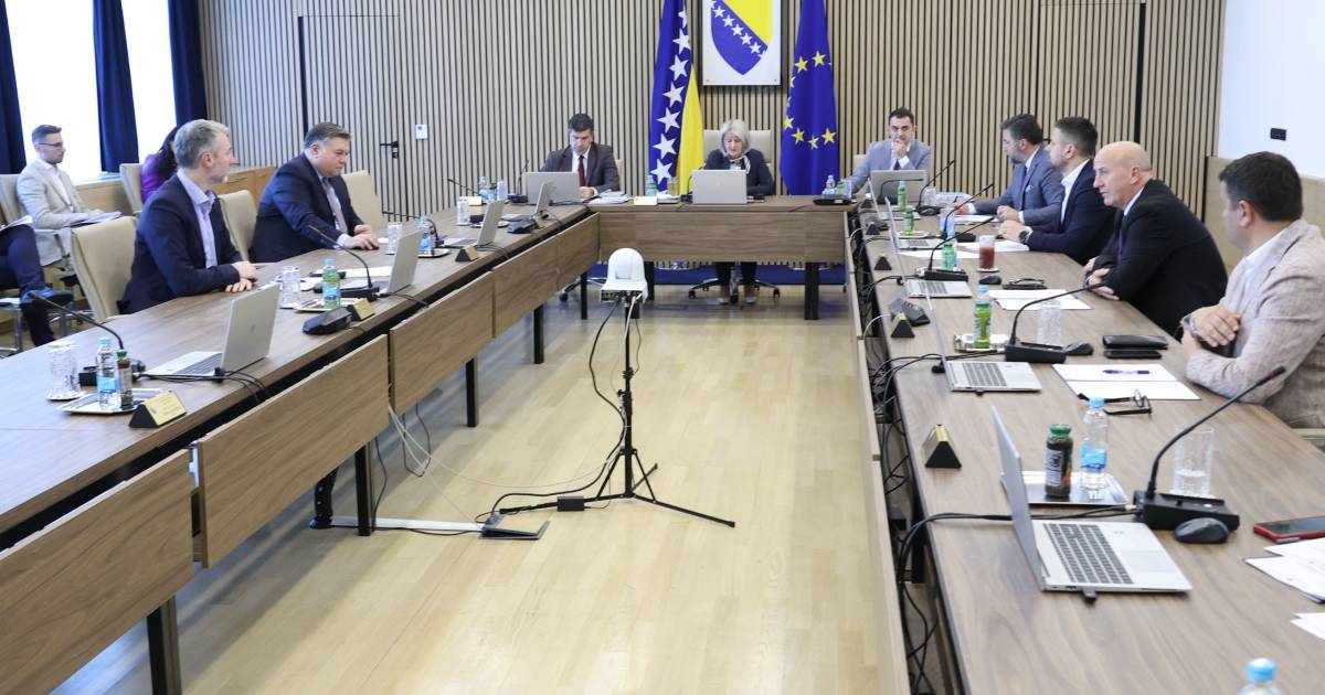 Vijeće ministara danas o zamjeniku direktora SIPA-e, EU integracijama i dugu Javnog servisa Vijeće ministara danas o zamjeniku direktora SIPA-e, EU integracijama i dugu Javnog servisa