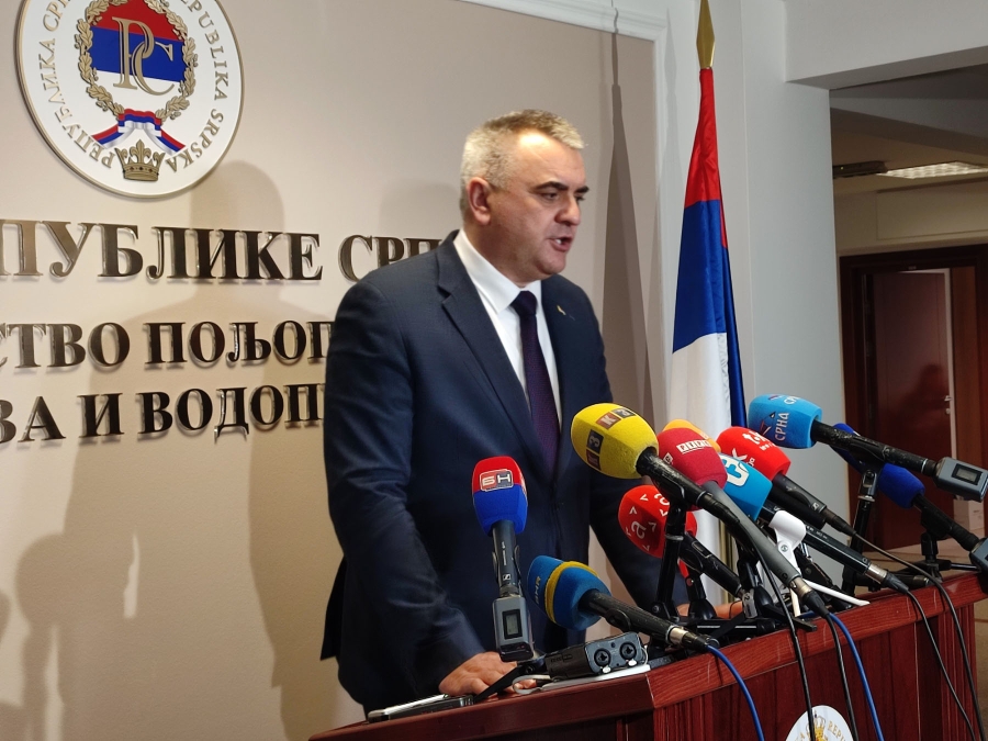 KAD BIVŠI PREDSJEDNIK RS-a KOJEM JE CIK ODUZEO MANDAT PREDLAŽE - MANDATARA: Riječ, dvije o Dodikovom favoritu za novog premijera manjeg bh. entiteta KAD BIVŠI PREDSJEDNIK RS-a KOJEM JE CIK ODUZEO MANDAT PREDLAŽE - MANDATARA: Riječ, dvije o Dodikovom favoritu za novog premijera manjeg bh. entiteta