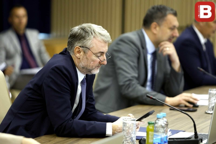 FORTO ISKRENO PRIZNAO: "Pokušao sam, ali nisam uspio!" FORTO ISKRENO PRIZNAO: "Pokušao sam, ali nisam uspio!"