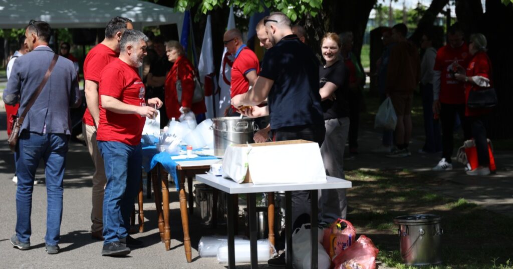 sindikati najavljuju novo povećanje plata