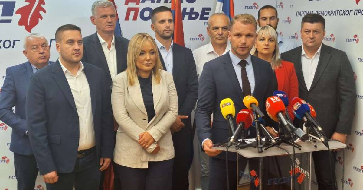 Stanivuković: Ovo što radi rukovodstvo RS može da prouzrokuje samo daljnje sankcije i izolaciju Stanivuković: Ovo što radi rukovodstvo RS može da prouzrokuje samo daljnje sankcije i izolaciju