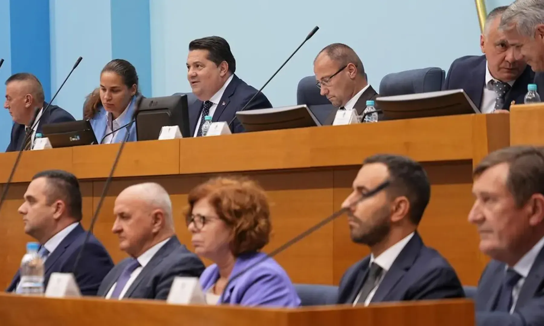 Sjednica NSRS-a o rekordnom zaduženju: Stevandić komentira ostavku Ani Ljubojević