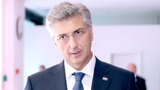 Plenković u Drvaru rekao da očekuje pravovremeno formiranje vlasti u Bosni i Hercegovini