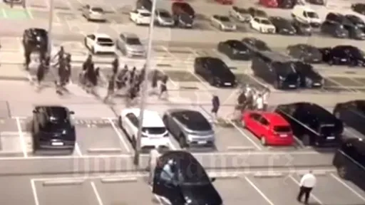 Sukob navijača Hajduka i Bad Blue Boysa na parkirali&scaron;tu ispred zagrebačke zračne luke, policija pokrenula istragu