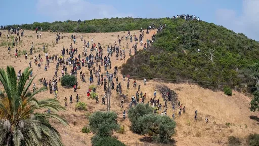 Marokanske snage uhapsile 294 migranta i 61 osumnjičenog za pomoć u prelasku granice prema Ceuti