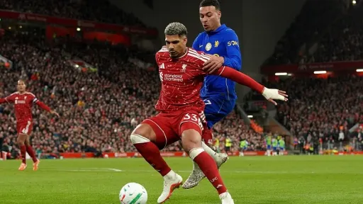 Liverpool izbacio Chelsea iz osmine finala Liga kupa na Anfieldu nakon penala 6:5