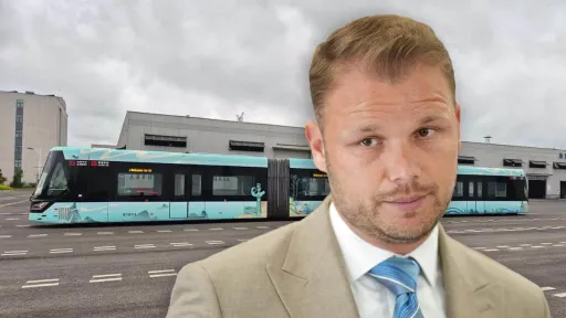 Gradonačelnik Banje Luke najavio dolazak 40 električnih autobusa i vozila koje se opisuje kao tramvaj bez &scaron;ina