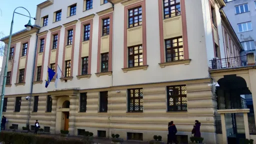 Općinski sud u Sarajevu odredio jednomjesečni pritvor Harisu Karadži zbog sumnje da je na Vrbanjuši teško ranio Almera Inajetovića