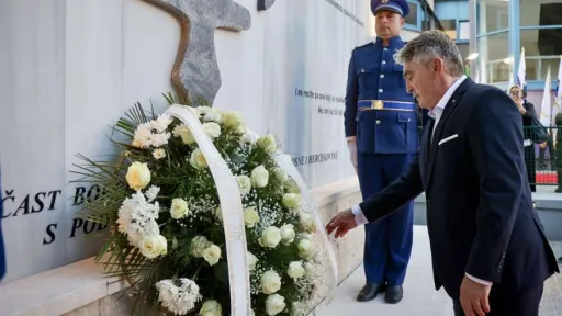 Željko Kom&scaron;ić, član Predsjedni&scaron;tva BiH, na obilježavanju u Starom Gradu: "Moj otac je bio u pravu