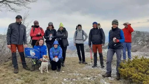 HPD Mosor odalo počast Almi i Denisu Okanoviću, planinarima koji su poginuli na Elbrusu