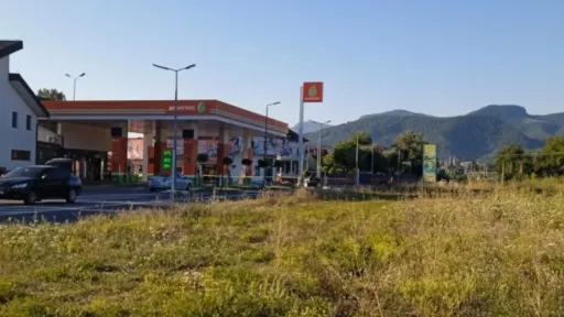 Dva mladića poginula u saobraćajnoj nesreći u Kotor Varo&scaron;u, vozač povrijeđen