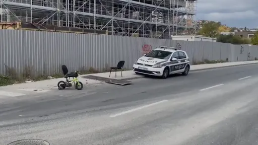 Nesreća u Sarajevu: Oplata pala na prolaznike, više osoba povrijeđeno, među njima majka i dijete
