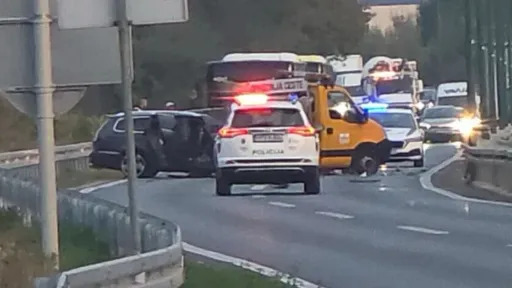 Sudar dva vozila na brzoj cesti u Blažuju: jedna osoba povrijeđena, Operativni centar MUP-a KS javio obustavu